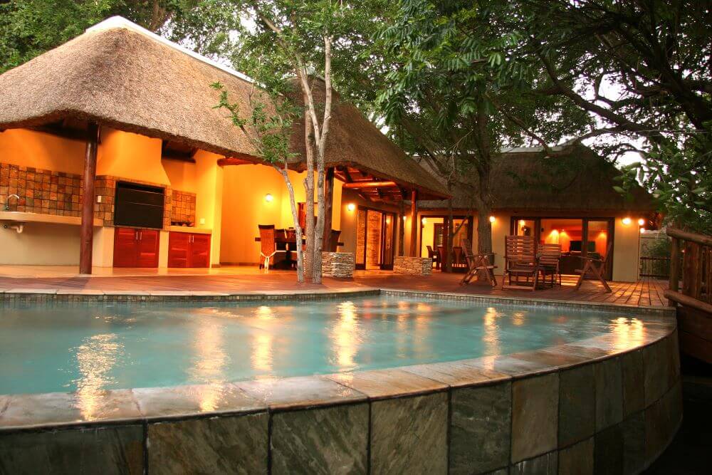 Game farms, bush houses, property for sale Hoedspruit Century21 Wildlife